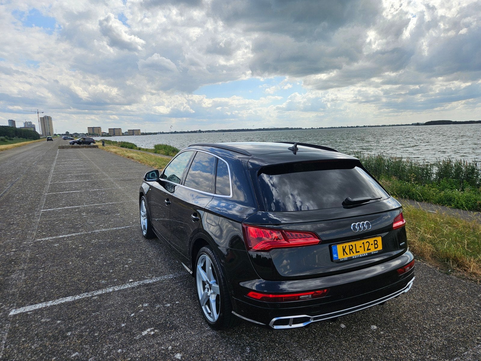 Audi Q5 55 Tfsi e  367pk 2020 64.xxx km Bomvol, Auto's, Audi, 2005 kg, 1750 kg, Zwart, Plug-in hybride