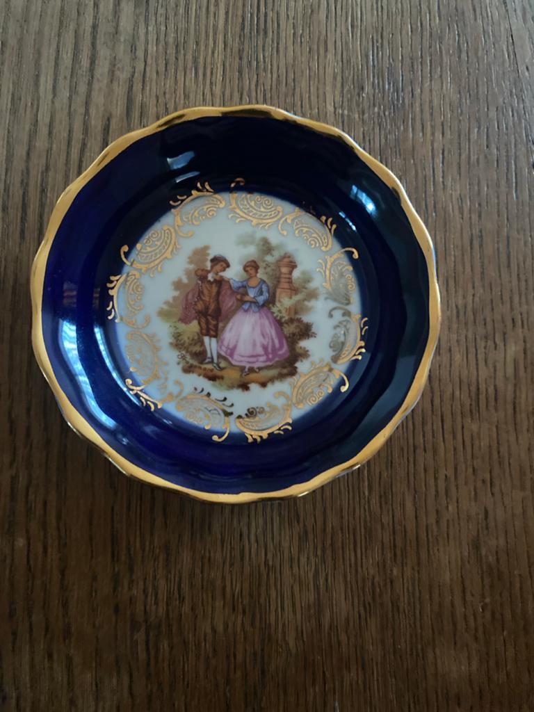 Limoges Porseleinen Schoteltje - Romantisch Decor, Ophalen of Verzenden