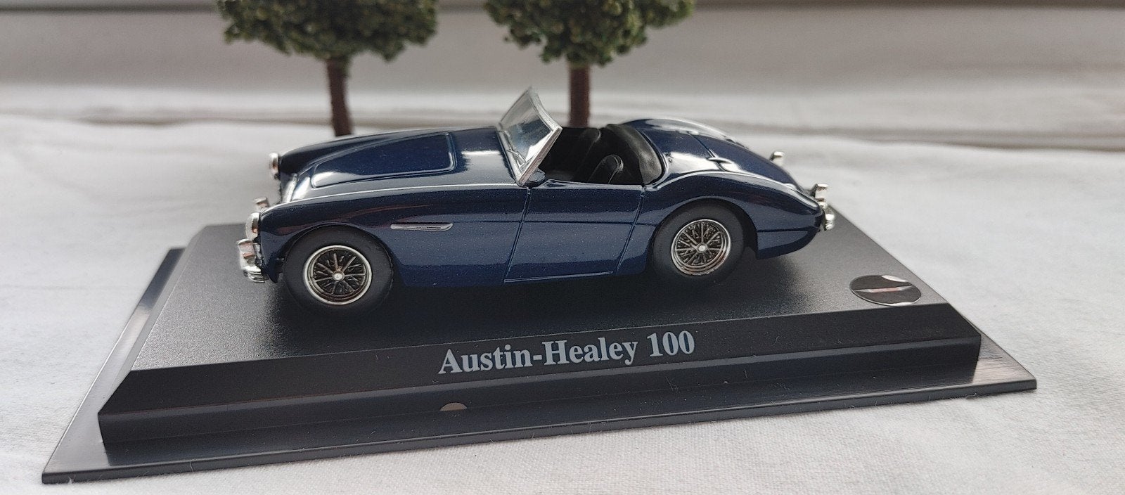 austin healey 100 1:43, Hobby en Vrije tijd, Modelauto's | 1:43, Verzenden, Zo goed als nieuw, Auto