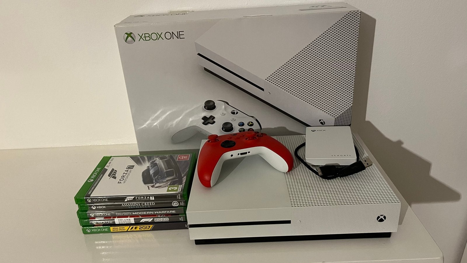Xbox One S met monitor en 5 spellen, Xbox One S, Ophalen of Verzenden, Met 1 controller, 500 GB