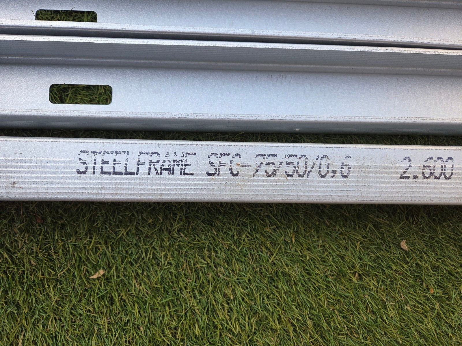 Stalen profielen voor metal stud wanden - Steelframe SFC, Ophalen