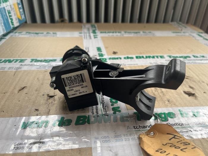 Kontaktslot + Sleutel van een Fiat 500L, Gebruikt, -, -, Fiat