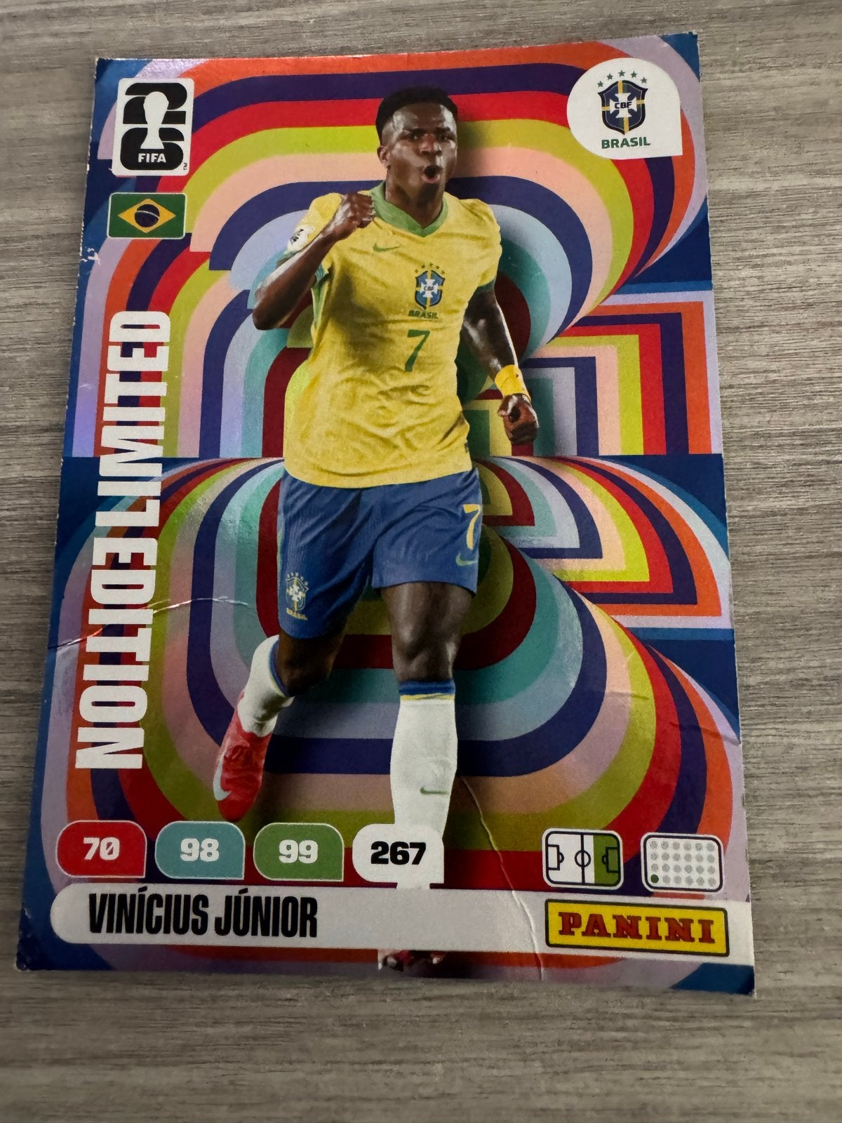 Panini FIFA World Cup 2026 Adrenalyn xxl ViniciucJúnior, Verzamelen, Ophalen of Verzenden, Gebruikt, Buitenlandse clubs, Spelerskaart