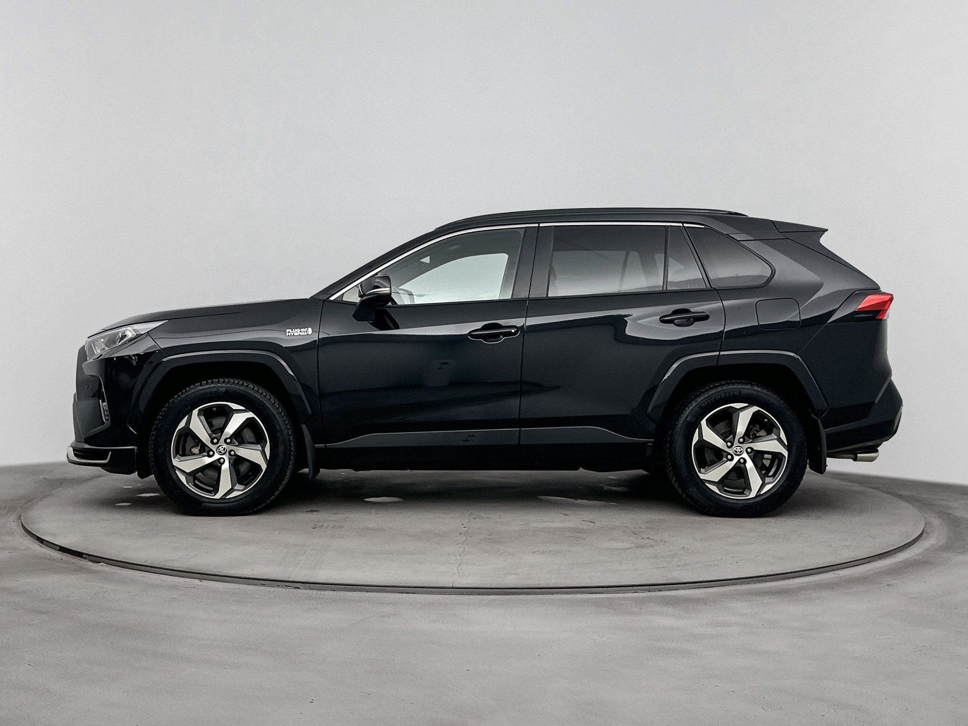 Toyota RAV4 2.5 Plug-in Hybrid AWD Style | Voorruit-Stuur-St, Auto's, Automaat, 12 maanden, Gebruikt, Zwart