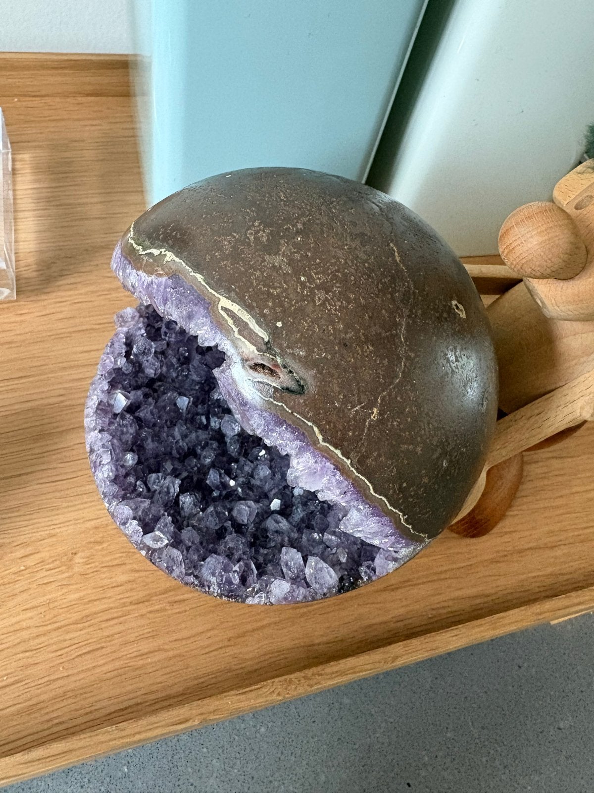 Prachtige Amethist Bol Geode - Uniek Decoratiestuk, Verzamelen, Ophalen of Verzenden, Mineraal