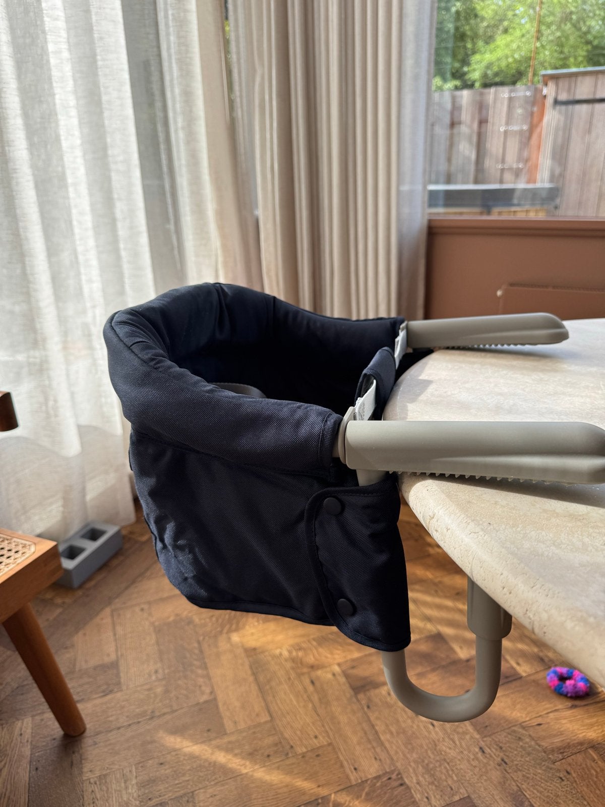 Inglesina Fast opvouwbare tafelstoel - Zo goed als nieuw, Kinderen en Baby's, Kinderstoelen, Ophalen, Zo goed als nieuw, Hangstoel