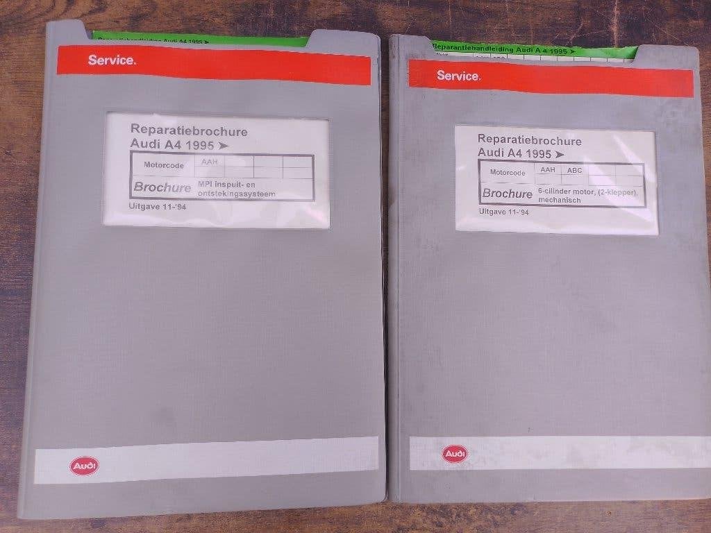 Audi A4 dealer werkplaatsboeken 2,8 V6 motor AAH, Ophalen of Verzenden, Gelezen, Audi