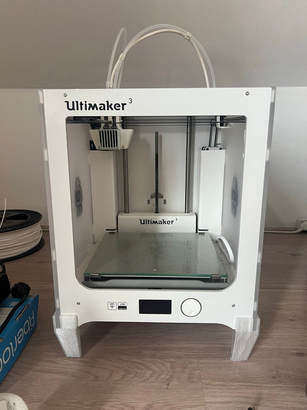 Ultimaker 3 met diverse nozzles en filament, Computers en Software, Ophalen, Ingebouwde Wi-Fi, Gebruikt, Filament