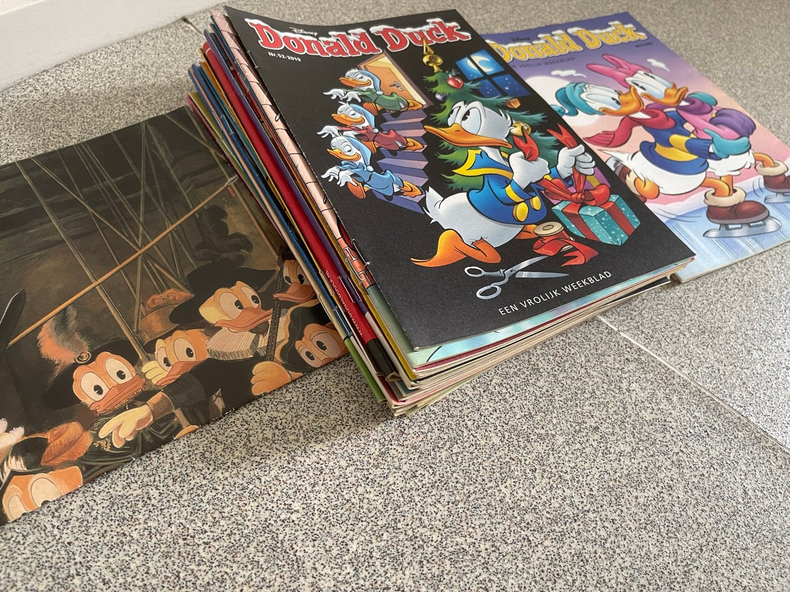 Stapel Donald Duck tijdschriften 2019/20 (niet compleet), Boeken, Ophalen, Gelezen, Overige typen