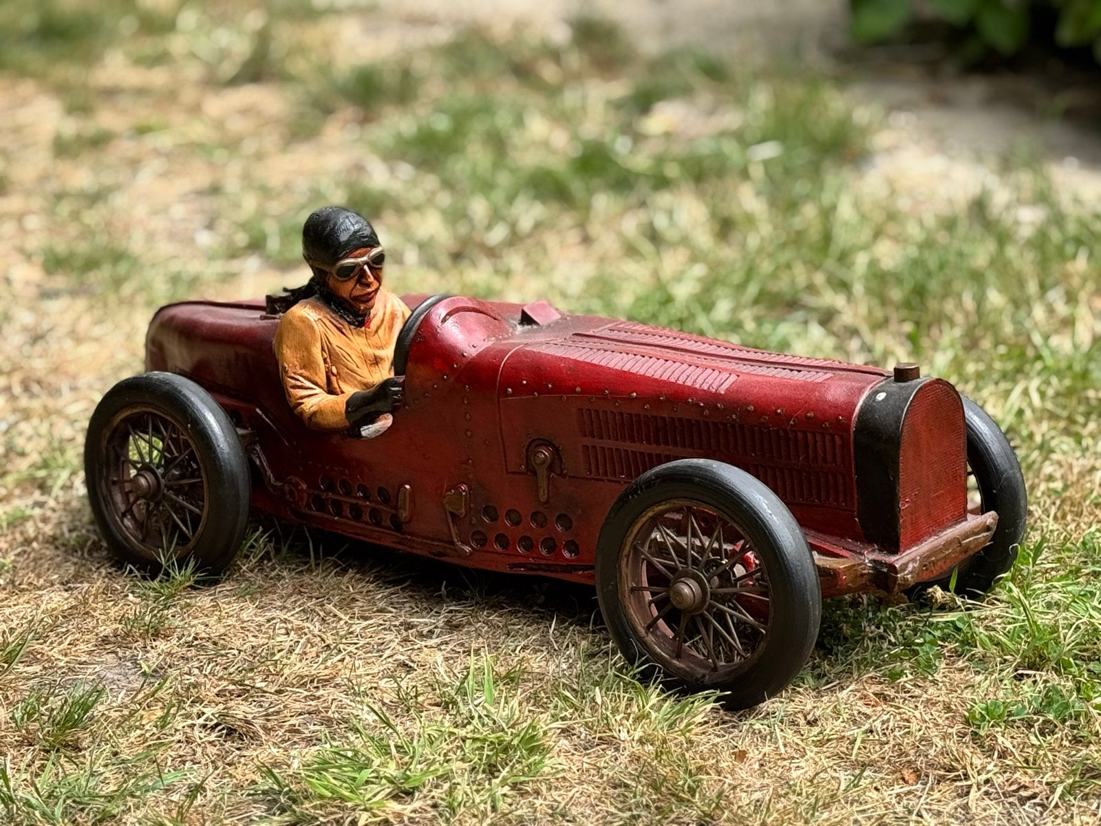 Vintage model raceauto met coureur - 60 cm, Gebruikt, Auto, Groter dan 1:32, Ophalen