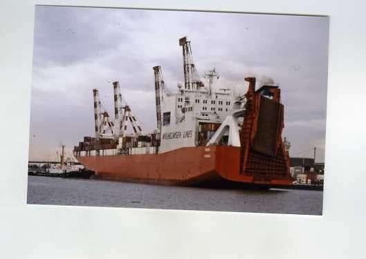 scheepvaart-foto-tampa 1984, Ophalen of Verzenden, Zo goed als nieuw, Motorboot, Boek of Tijdschrift