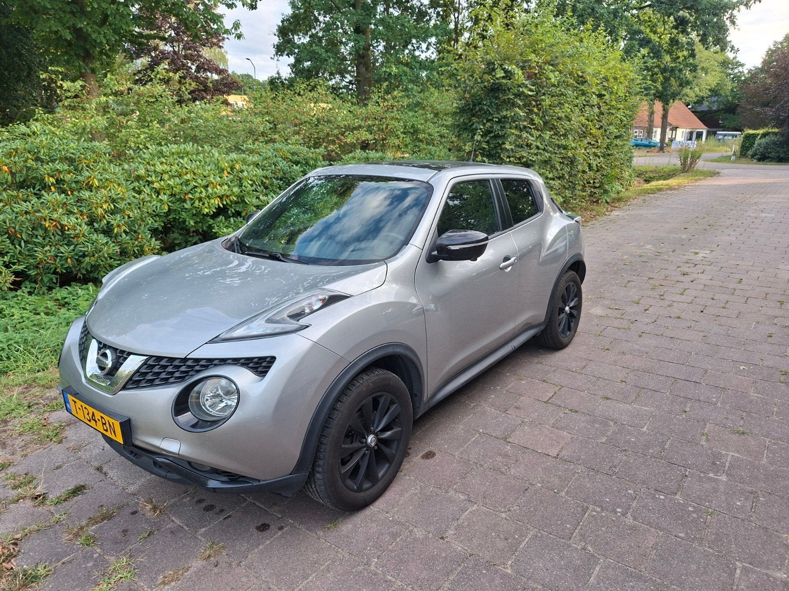 Nissan Juke 1.2 Dig-t 2015 Grijs, Auto's, Nissan, Voorwielaandrijving, 639 kg, 1250 kg, Handgeschakeld
