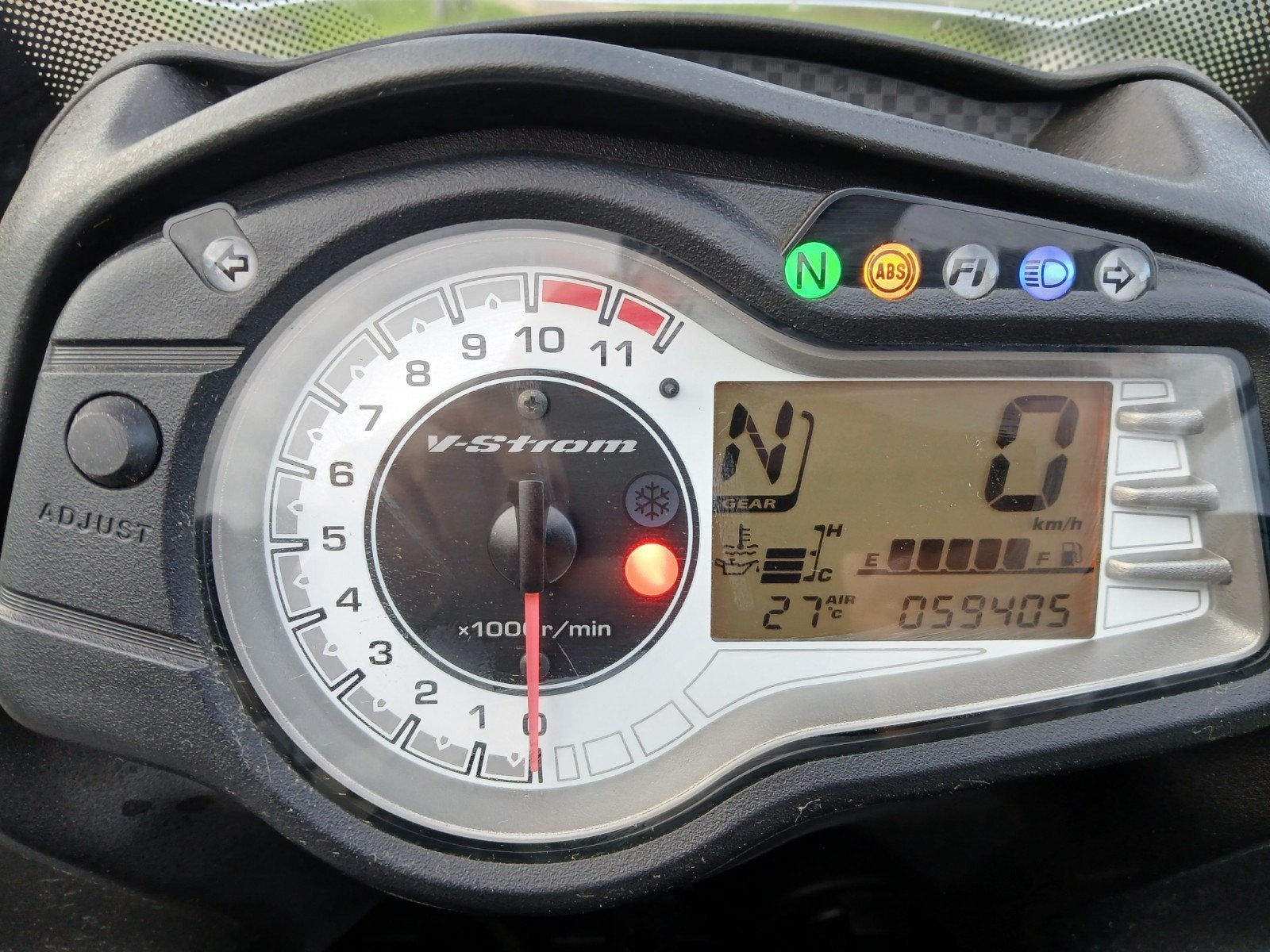 Foto 9 van Suzuki V-Strom 650 – 2015 – 59.000 km met Garanti