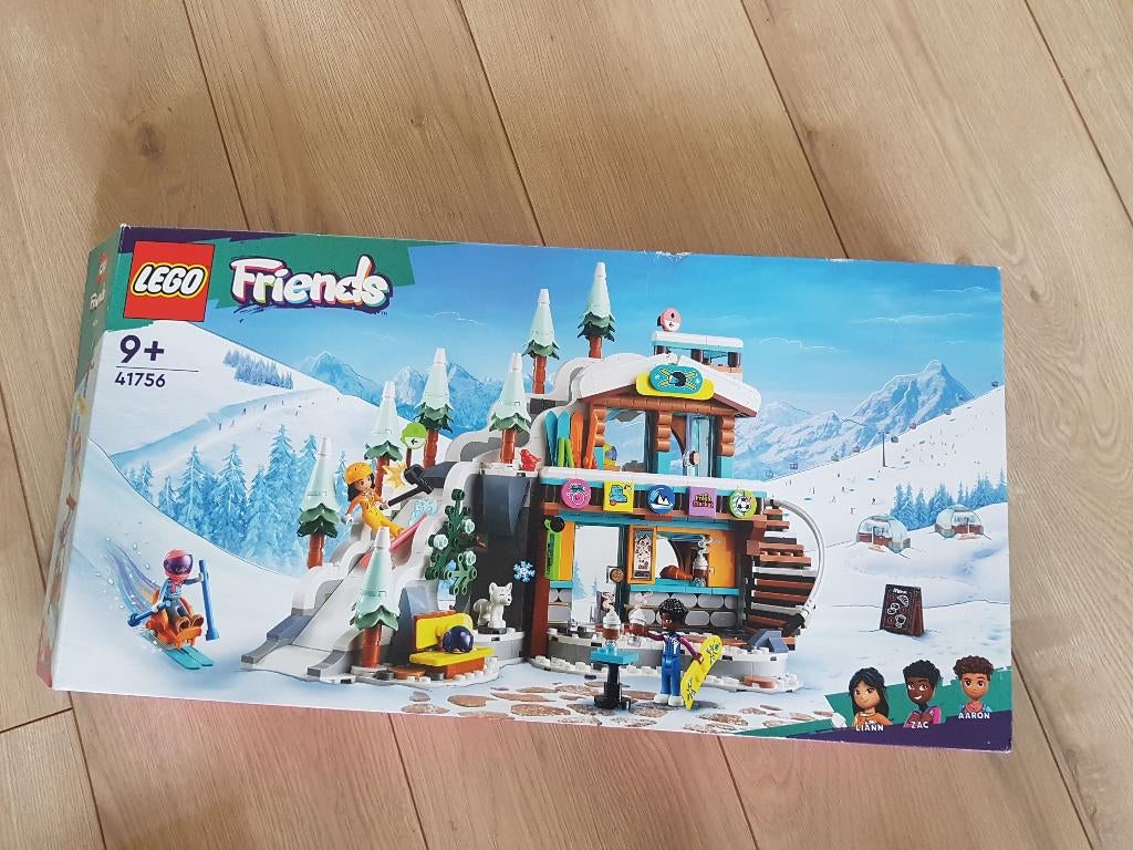 LEGO Friends Vakantie skipiste en café Wintersport  41756, Kinderen en Baby's, Speelgoed | Duplo en Lego, Ophalen, Gebruikt, Friends