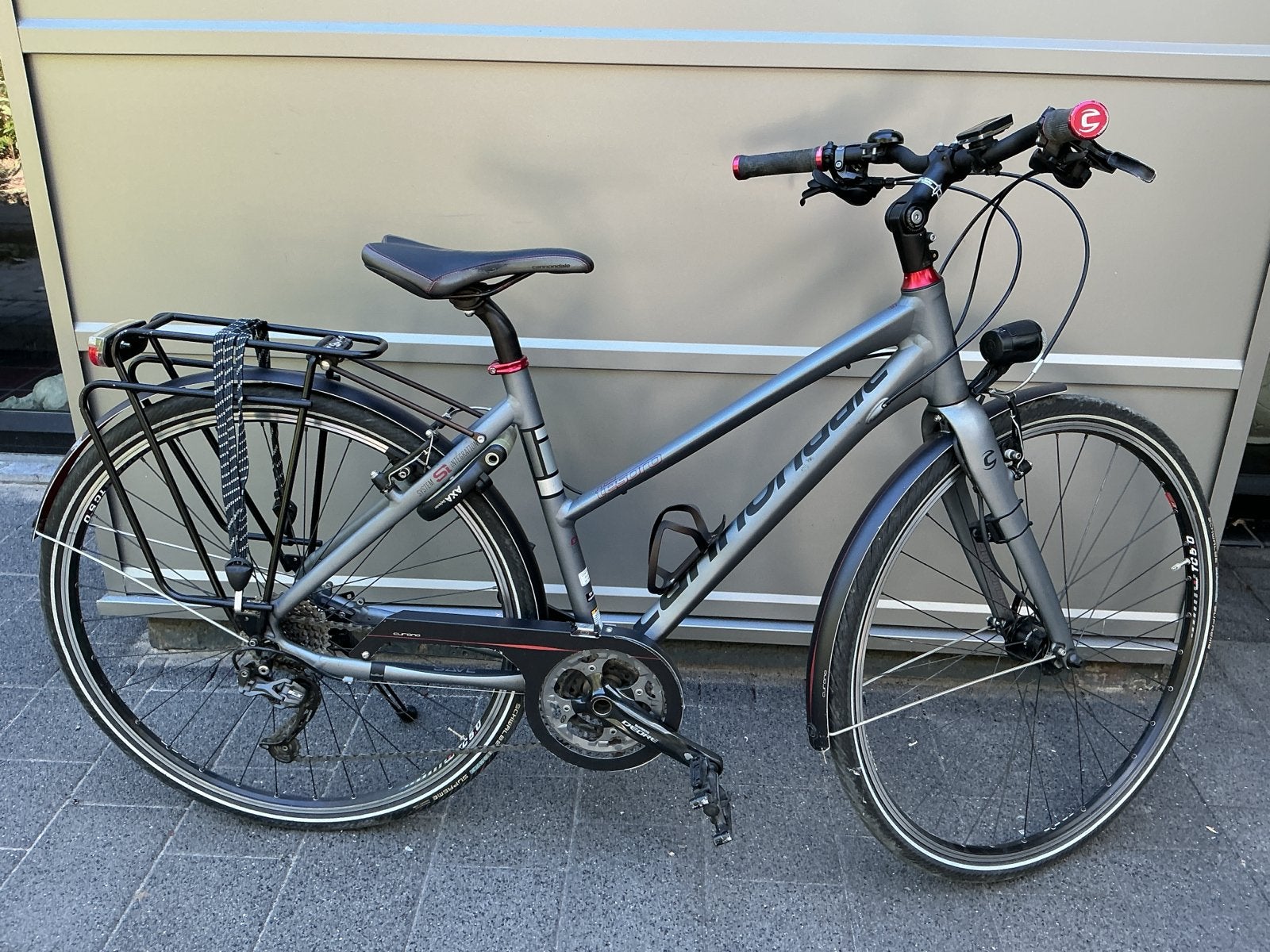 Cannondale Tesoro Toursportfiets - Zeer Goede Staat, 28 inch, Velgrem, 47 tot 50 cm, Zo goed als nieuw