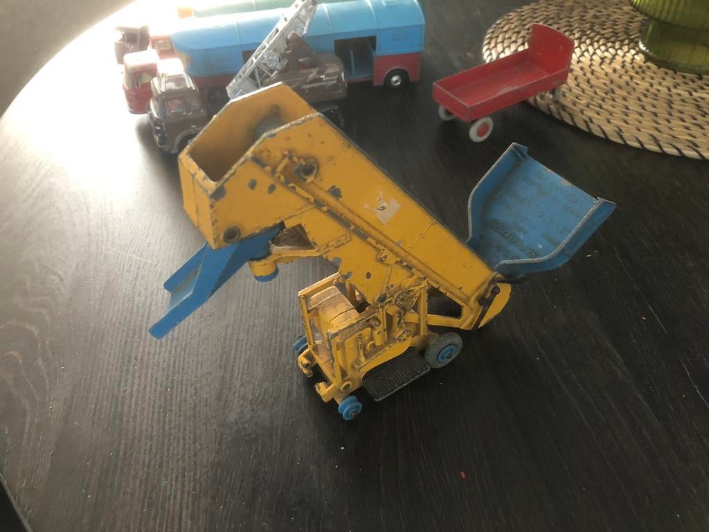 1:43 Oude Elevator loader Dinky Toys, Hobby en Vrije tijd, Modelauto's | 1:43, Gebruikt, Tractor of Landbouw, Dinky Toys, Ophalen of Verzenden