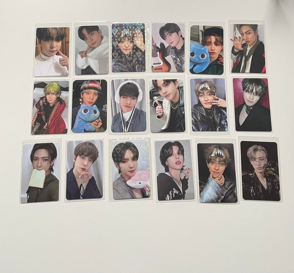 selling ateez pobs and pcs, Ophalen of Verzenden, Zo goed als nieuw, Foto of Kaart