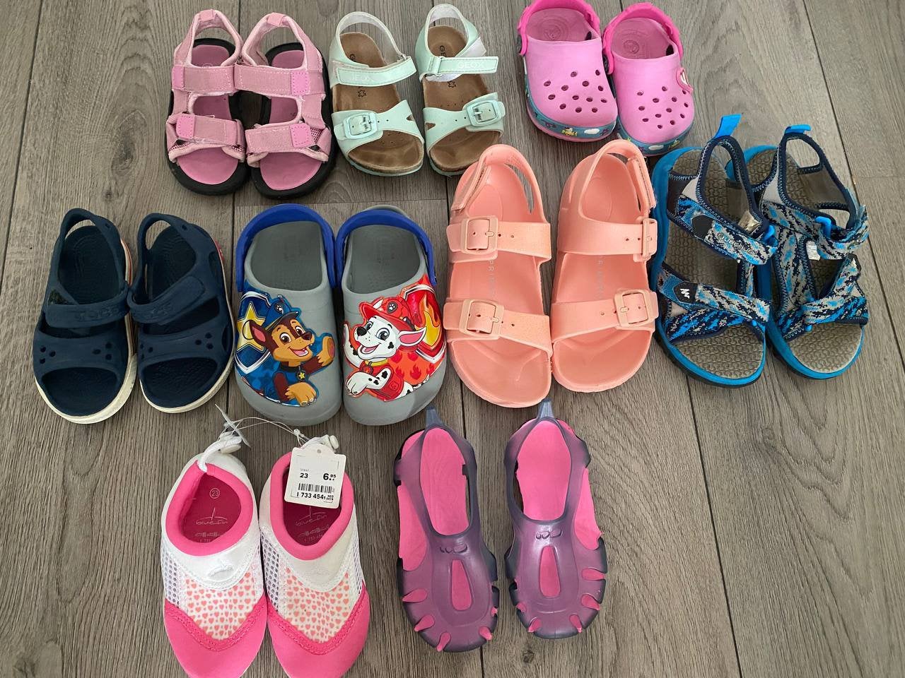 Kindersandalen en strandschoentjes, Ophalen, Zo goed als nieuw, Jongen of Meisje, Schoenen