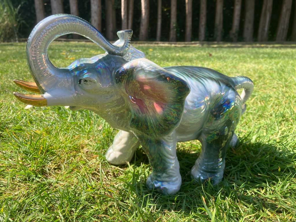 Vintage Parelmoer Glanzend Olifant Beeldje, Antiek en Kunst, Ophalen of Verzenden
