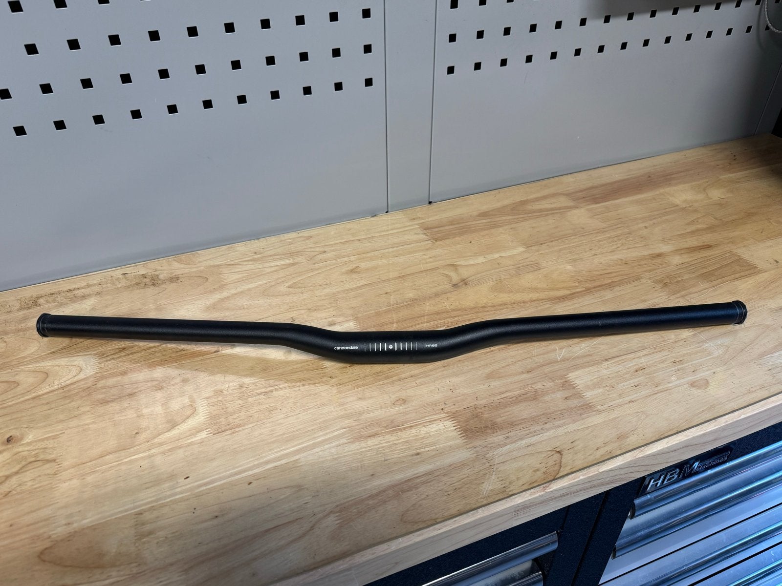 Cannondale Three alu riser bar - Zeer nette staat, Fietsen en Brommers, Fietsonderdelen, Ophalen of Verzenden, Gebruikt, Stuur