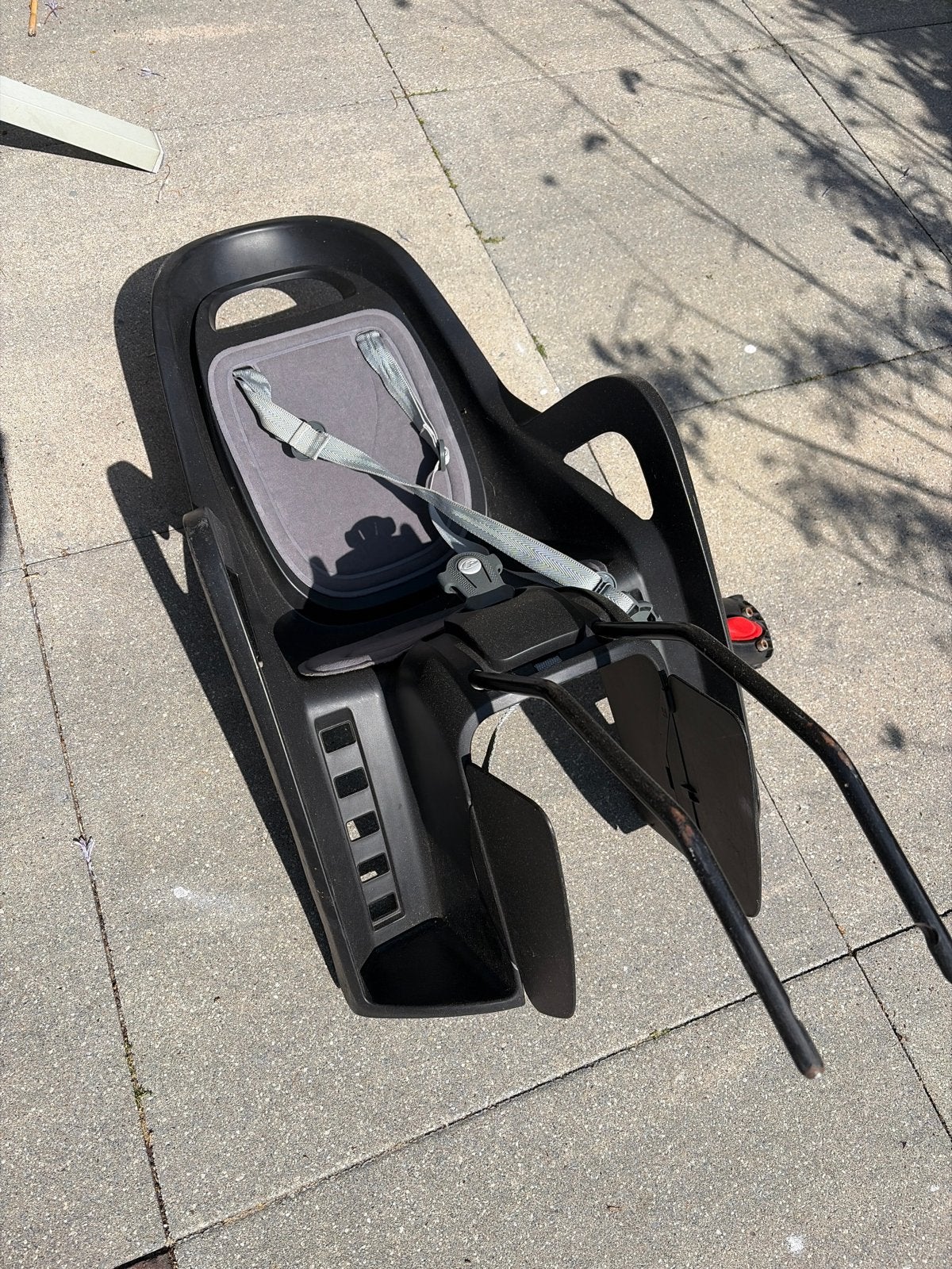 Polisport Groovy FF Achterzitje - Zwart/Grijs, Ophalen, Achterzitje, 9 t/m 18 kg, Gebruikt