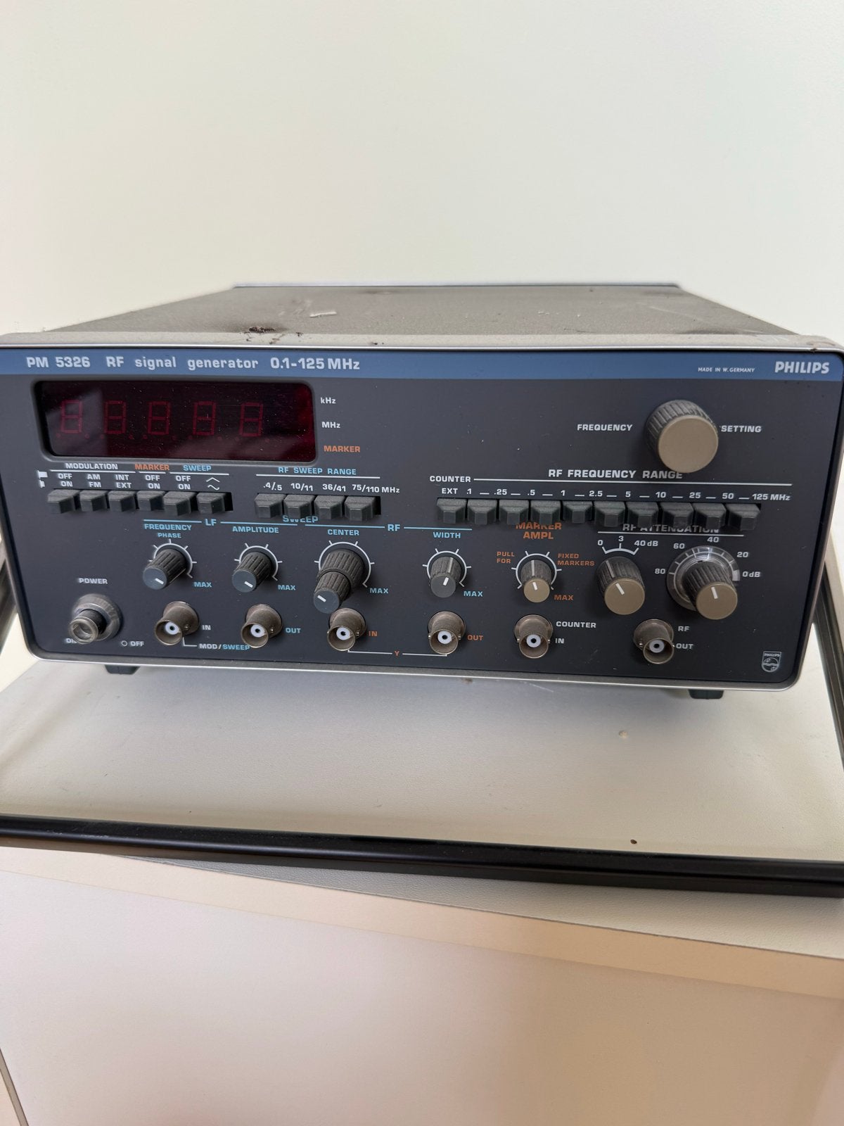 Philips PM 5326 RF Signaalgenerator 0.1-125 MHz, Ophalen of Verzenden, Gebruikt