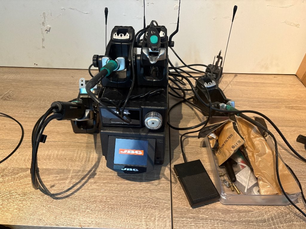 JBC DMPSE-2QA professionele soldeer- en desoldeerstation, Ophalen of Verzenden, Gebruikt