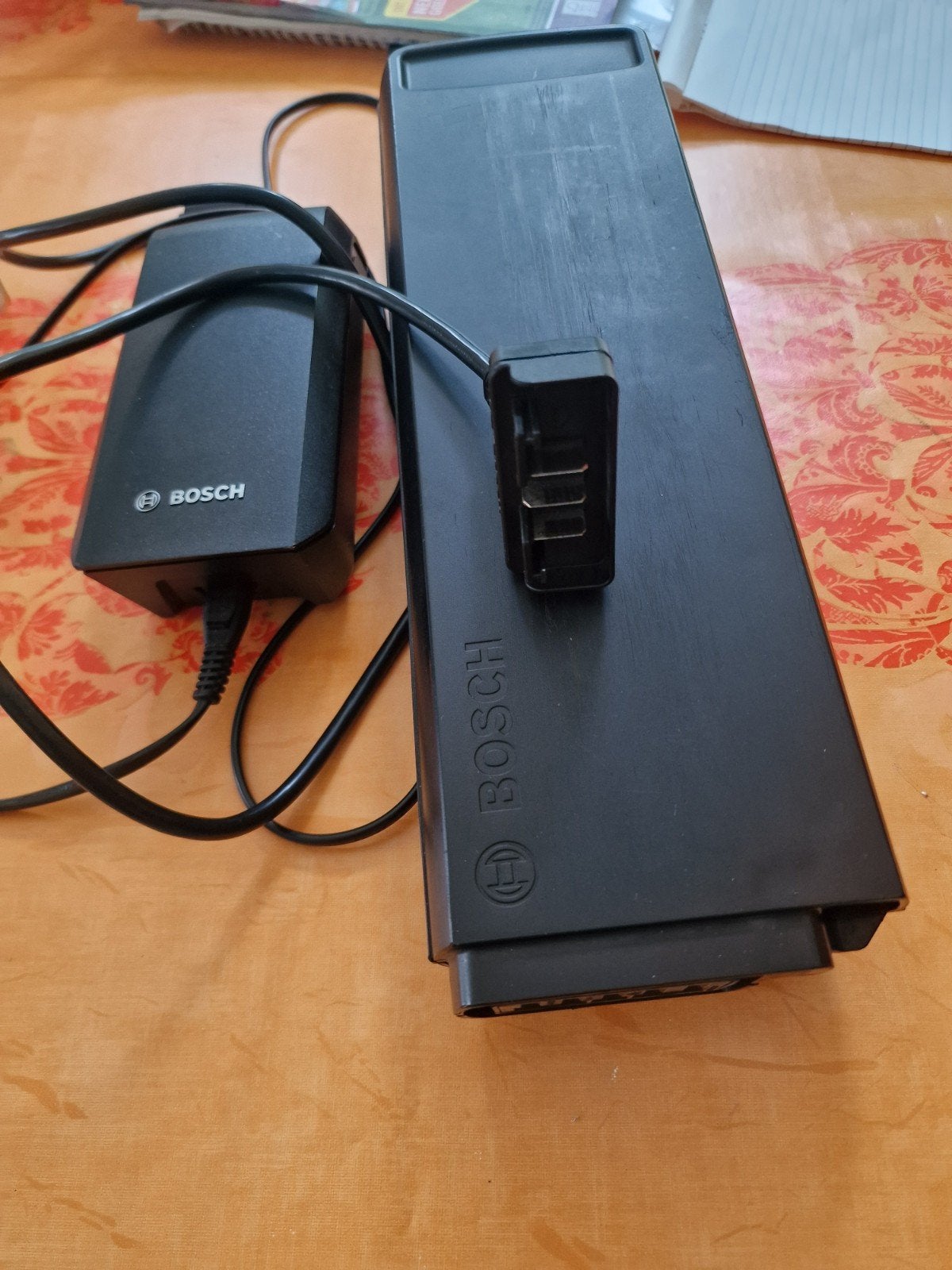Bosch 300 Watt Klassieke E-bike Accu met Lader, Ophalen, Gebruikt