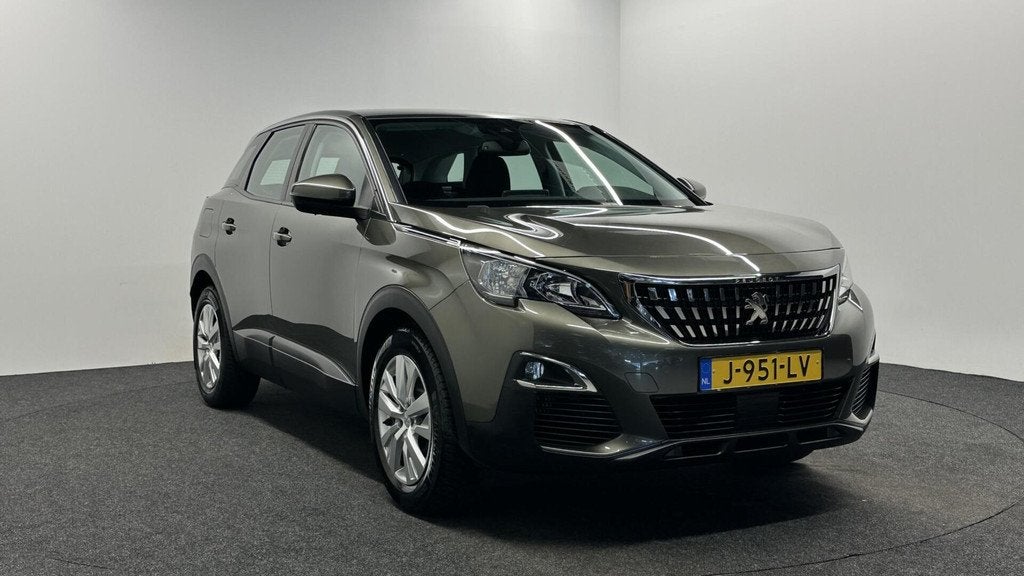Peugeot 3008 1.2 PureTech Blue Lease Executive|Trekhaak|Navi, Auto's, Voorwielaandrijving, Stof, Gebruikt, 1199 cc