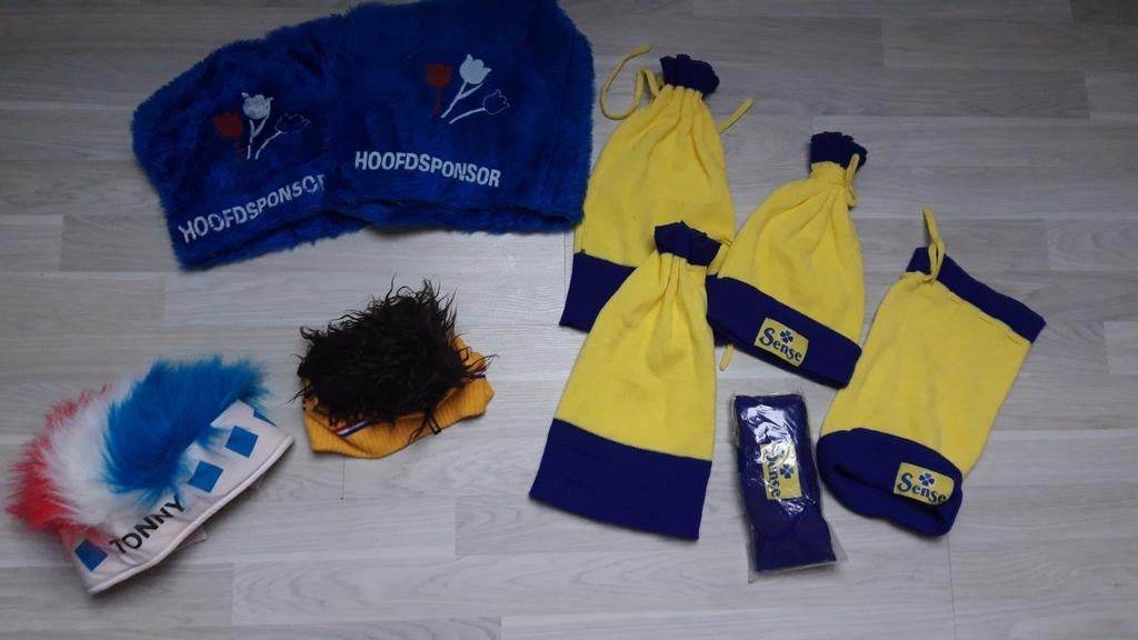 Schaatsmutsen sponsormutsen schaatsen Jumbo Sense Tonny, Ophalen of Verzenden, Gebruikt, Gebruiksvoorwerp