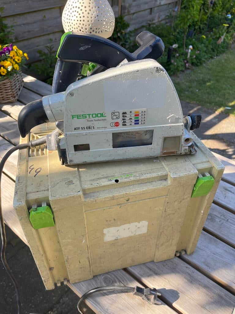 Festool ATF 55 EB/1 invalzaag met geleiderails, Doe-het-zelf en Verbouw, Gereedschap | Zaagmachines, Gebruikt, Invalzaag, 600 tot 1200 watt