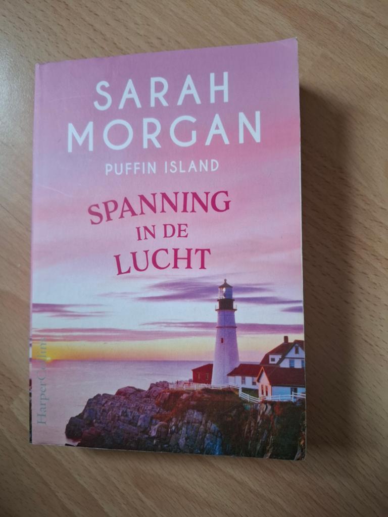 Sarah Morgan spanning in de lucht, Ophalen of Verzenden, Zo goed als nieuw