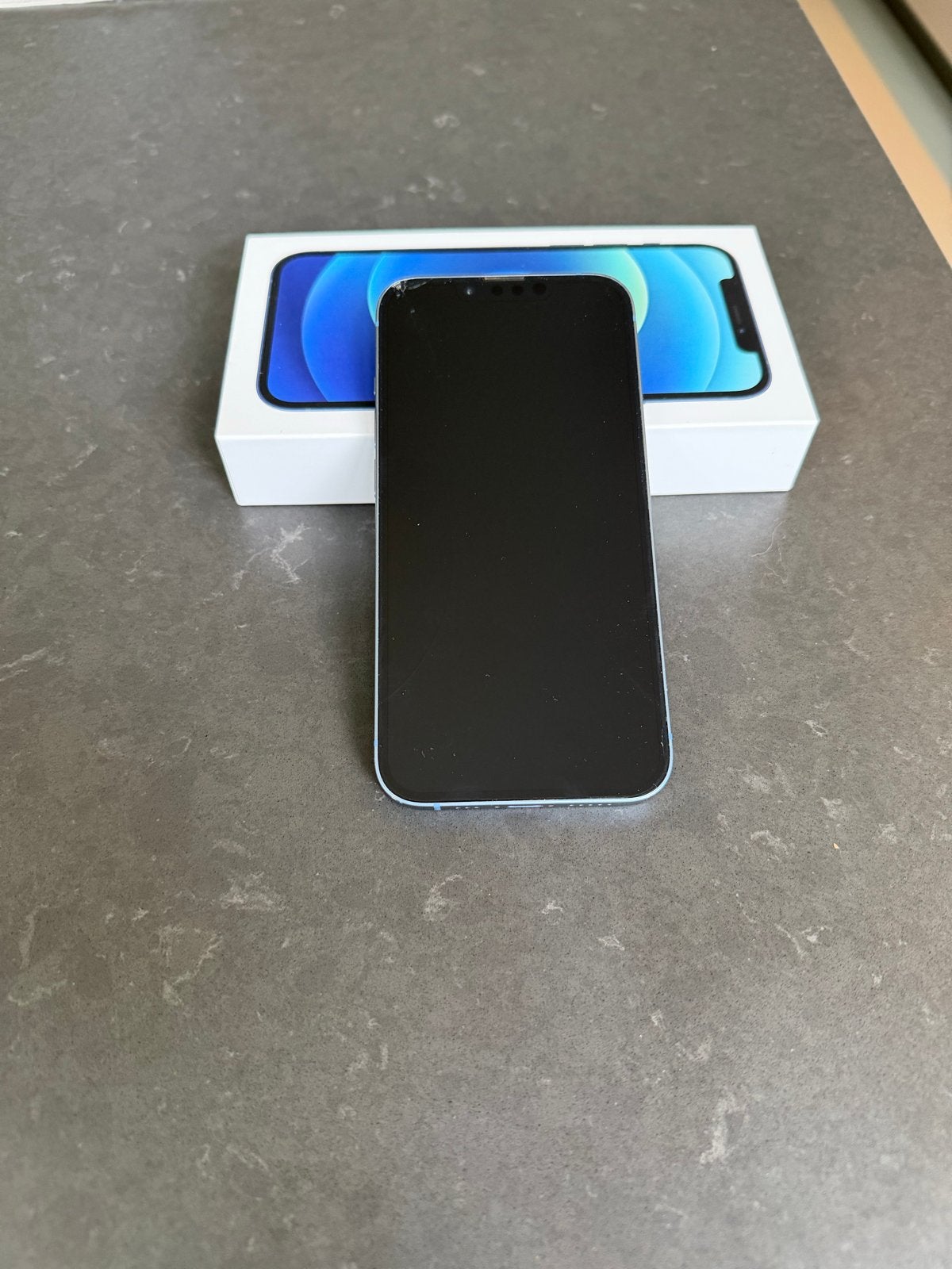 iPhone 12 - 256GB