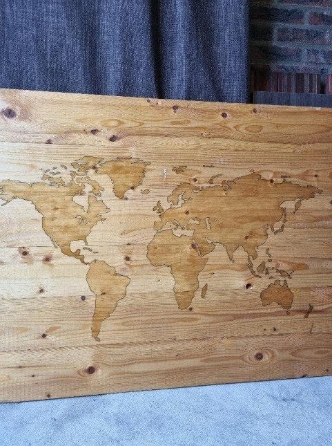 Decorative wood world map, Huis en Inrichting, Ophalen, Zo goed als nieuw, Hout