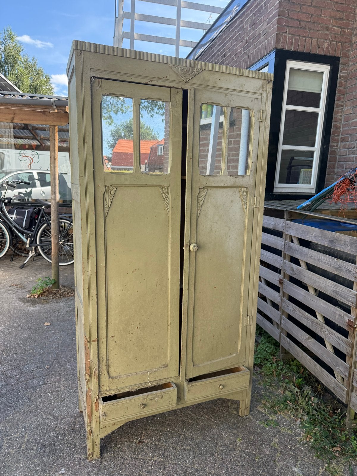 Vintage kast met spiegeldeuren en lades, Ophalen