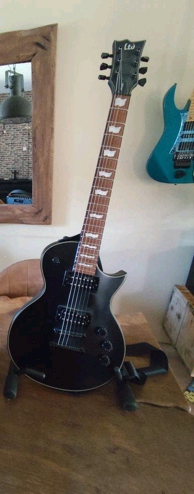 ESP LTD EC-256 Black Satin, Muziek en Instrumenten, Ophalen, Zo goed als nieuw, Solid body, Overige merken