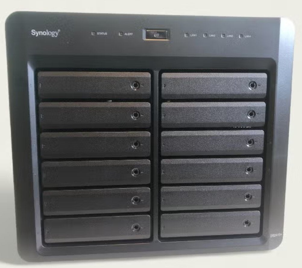 Synology DS2415+ NAS -16Gb ram geupgrade, Computers en Software, NAS, Gebruikt, Ophalen of Verzenden