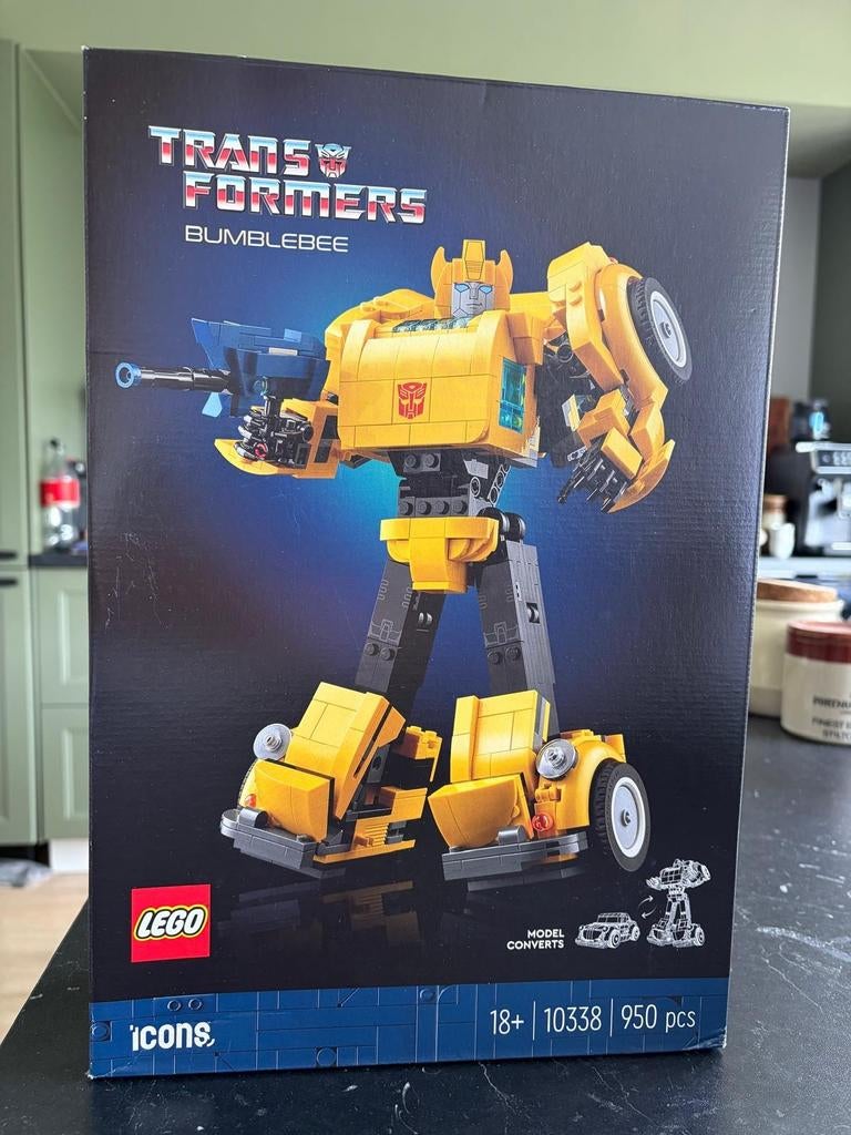 LEGO Icons 10338 Transformers Bumblebee - Zo goed als nieuw, Compleet, Lego, Ophalen of Verzenden, Zo goed als nieuw