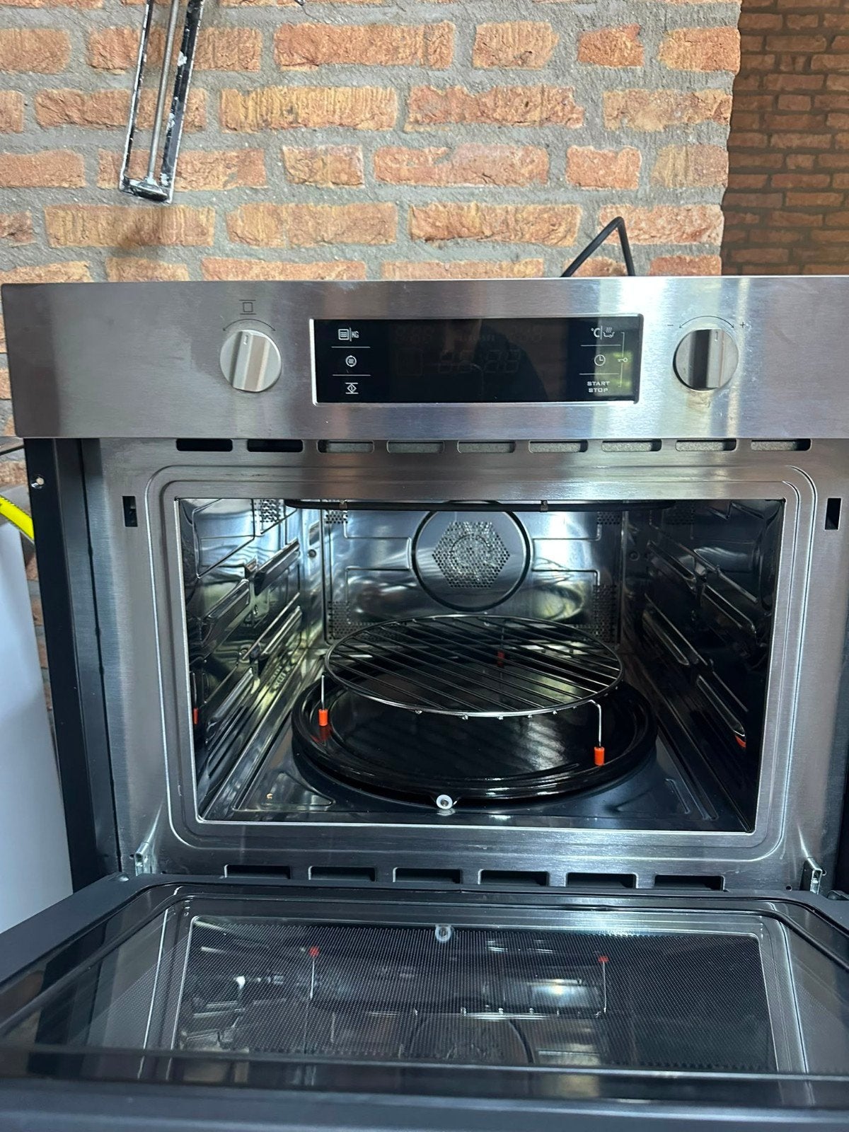 Miele en Etna Ovens - Inbouw - Gebruikt, Gebruikt, 60 cm of meer, Ophalen of Verzenden, Combi-oven