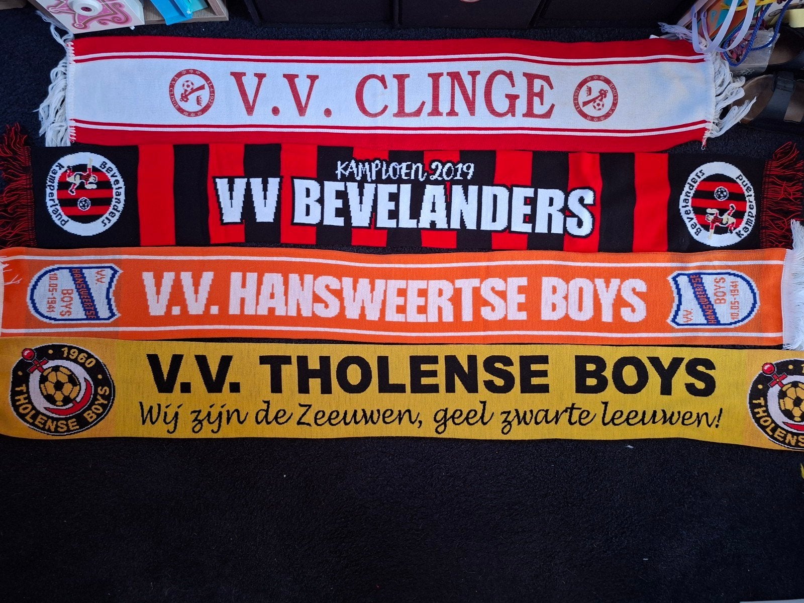 7 unieke voetbal sjaals van Zeeuwse clubs, Ophalen of Verzenden, Gebruikt, Overige binnenlandse clubs, Vaantje of Sjaal