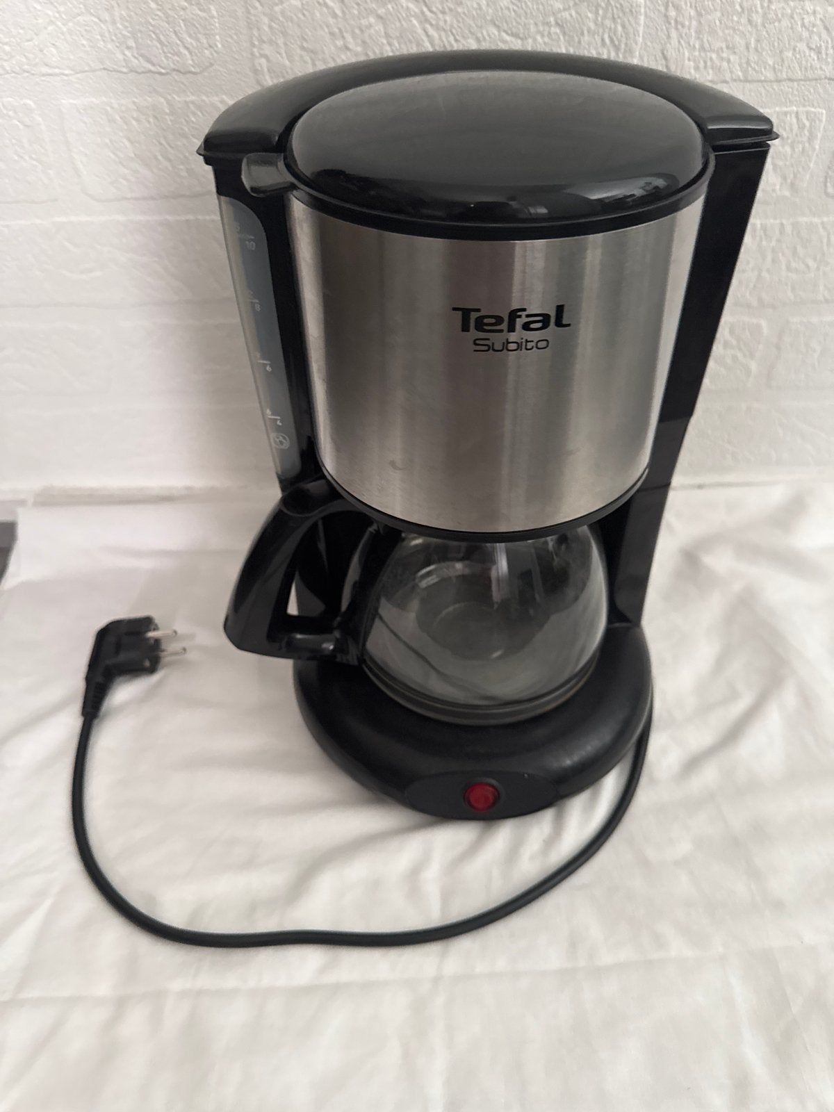 Tefal Subito Koffiezetapparaat - Zwart/RVS, Witgoed en Apparatuur, Koffiezetapparaten, Afneembaar waterreservoir, Gebruikt, 10 kopjes of meer