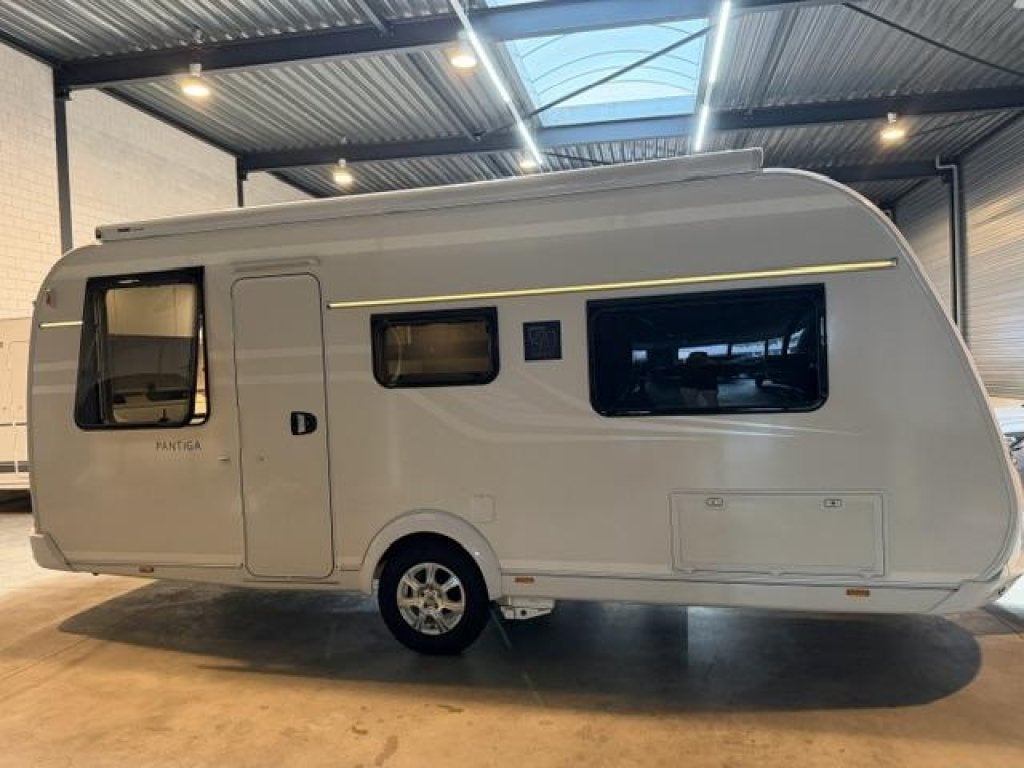 Tabbert Pantiga 490e met zeer veel opties, Caravans en Kamperen, Oven, Rondzit, Tabbert, 2 aparte bedden
