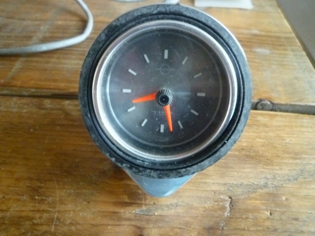 Opel Kadett-A uurwerk Dashboardklok gebruikt 6 volt, Ophalen of Verzenden