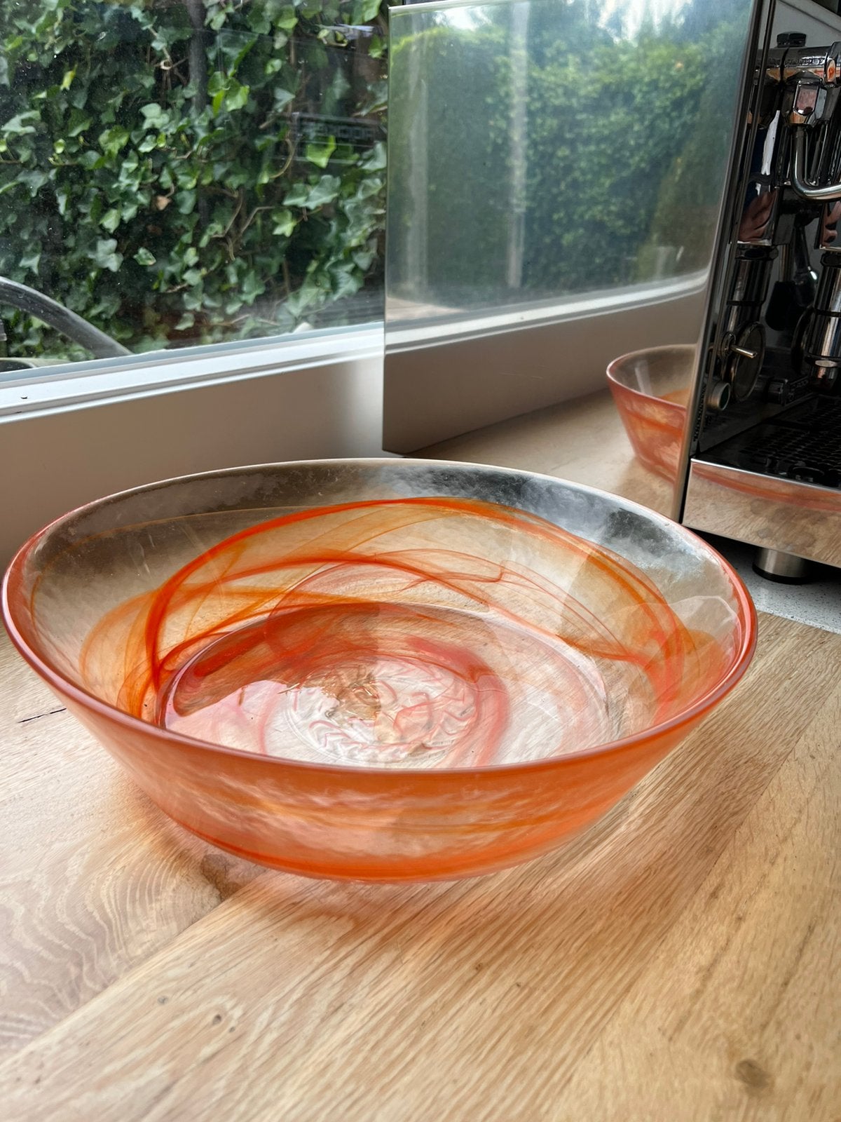 Kosta Boda Contrast schaal 35 cm – Anna Ehrner, Ophalen of Verzenden, Zo goed als nieuw, Rond, Glas