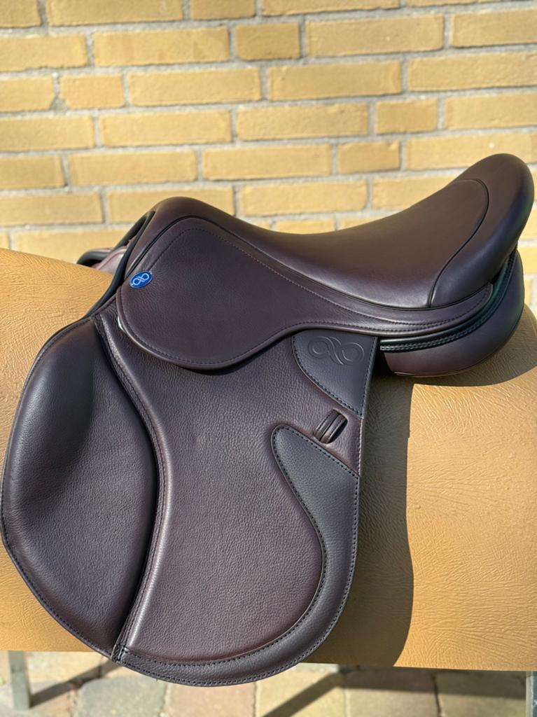 Connect Rialto springzadel bruin(gratis passervice aanschaf), Dieren en Toebehoren, Paarden en Pony's | Zadels, 8219pn, Gebruikt