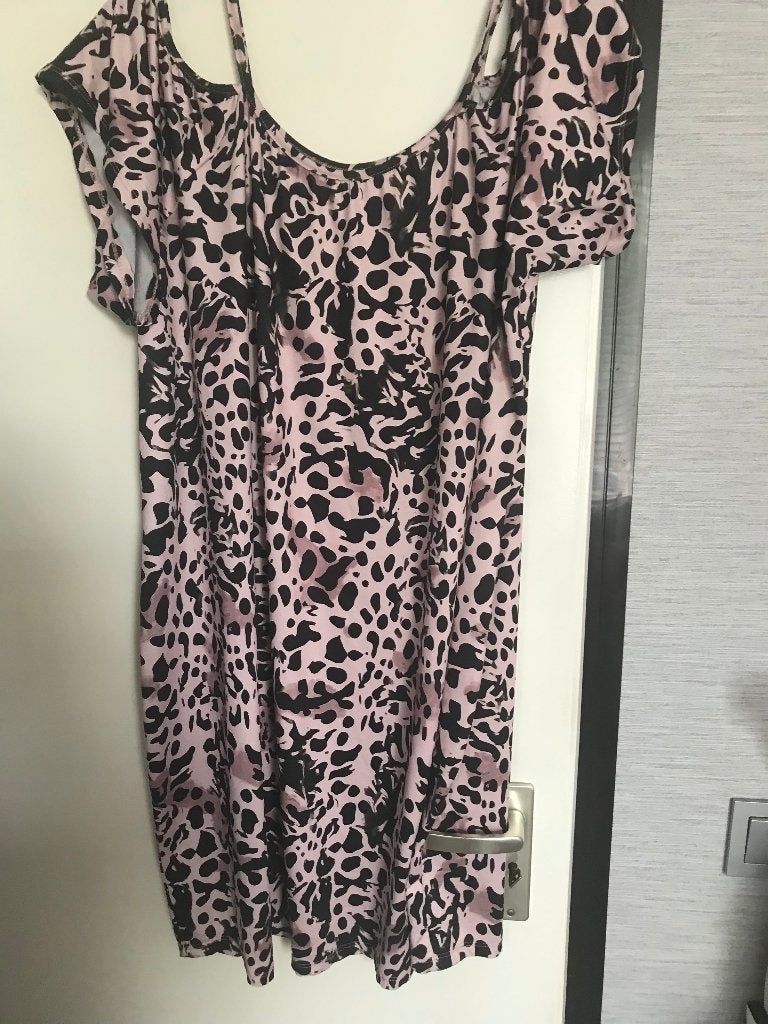 Superleuke tuniek maat 50/52, Kleding | Dames, Grote Maten, Zo goed als nieuw, Blouse of Tuniek, Roze, Ophalen of Verzenden