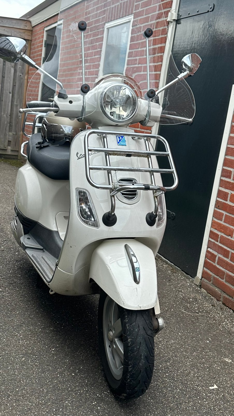 Vespa lx50 met slot en helm, Ophalen, Gebruikt, Benzine, Vespa LX