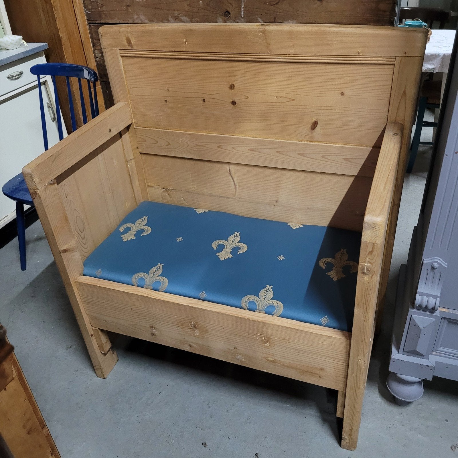 Brocante oude grenen smalle bank halbank, Ophalen