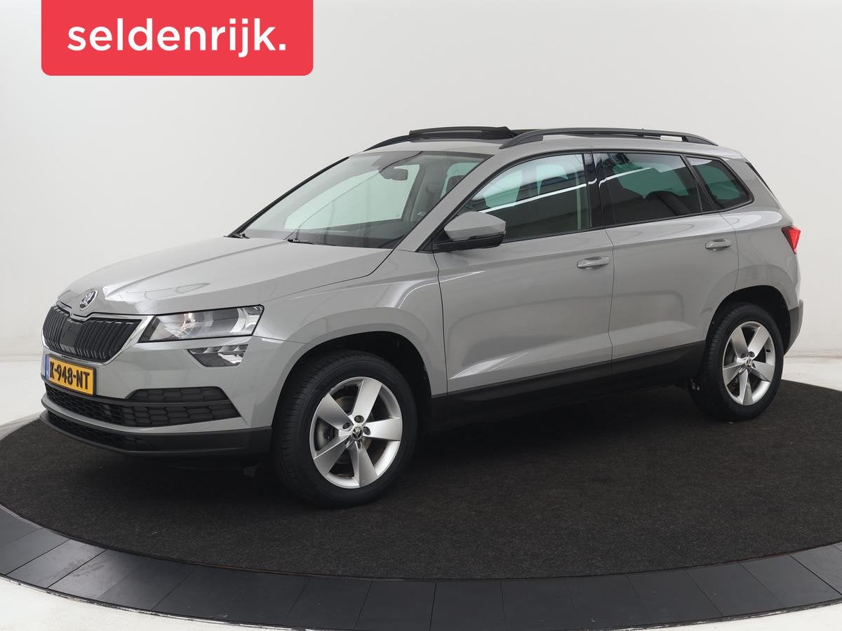Skoda Karoq 1.5 TSI Business Edition | Panoramadak | Stoelve, Auto's, Stof, 4 cilinders, 150 pk, Bedrijf