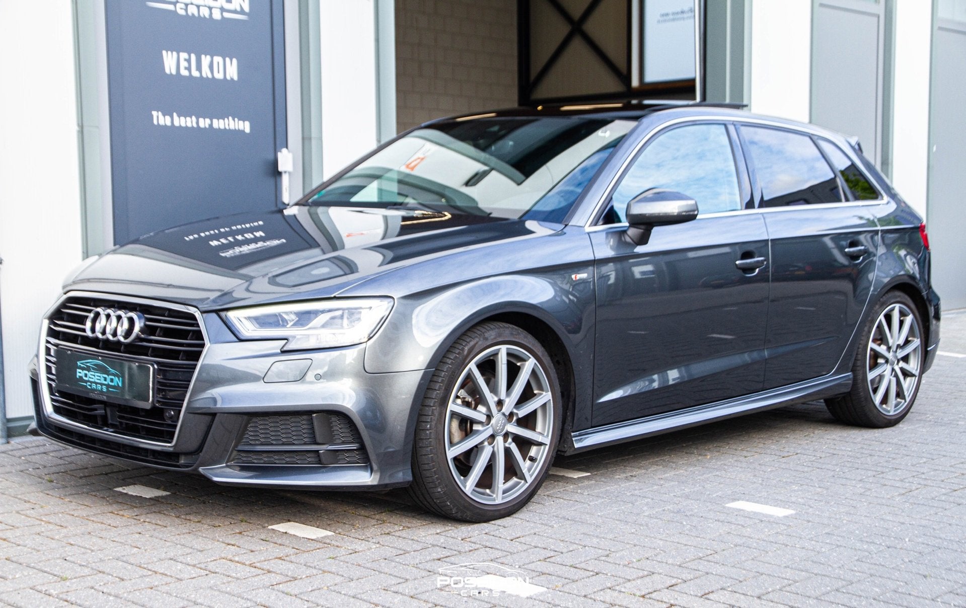 Audi A3 SPORTBACK 1.4 TFSI 3X S-LINE | PANO | KEYLESS | VIRT, Auto's, Dealer onderhouden, Gebruikt, 4 cilinders, 150 pk